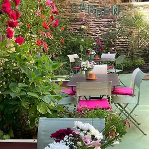 Garden Centre Gare Hotel